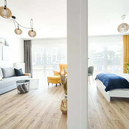 Navy Blue Dream - - Basen - Parking Апартаменты Дзивнув