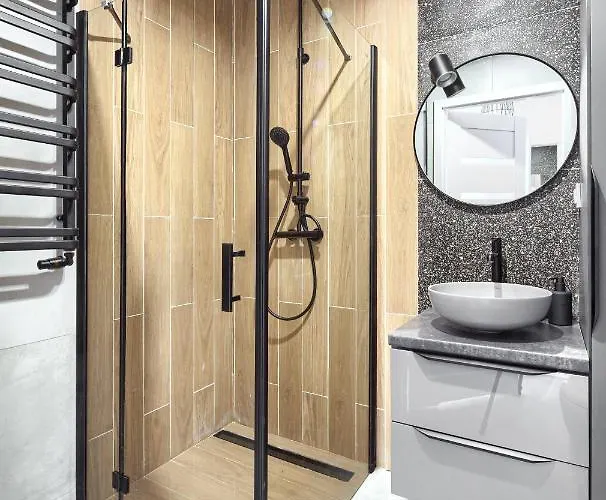 Navy Blue Dream - - Basen - Parking